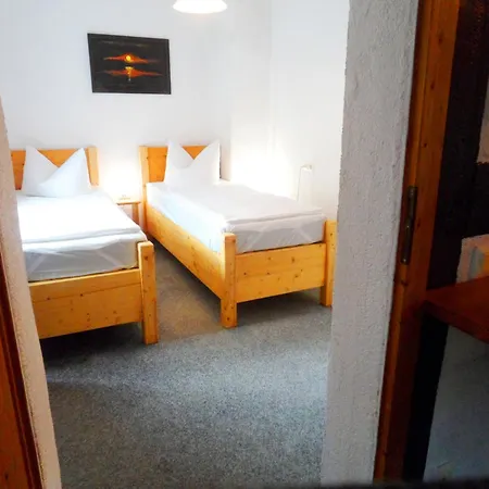 Klosterblick, Ruhige Altstadtgasse, 2 Minuten Vom Hafen *